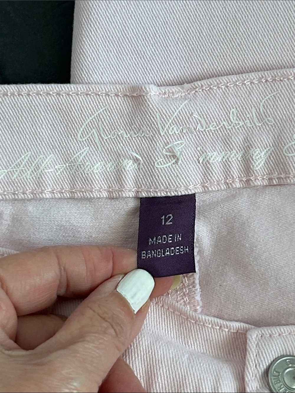 Gloria Vanderbilt Light Pink Cropped Jeans - Picture 7 of 12